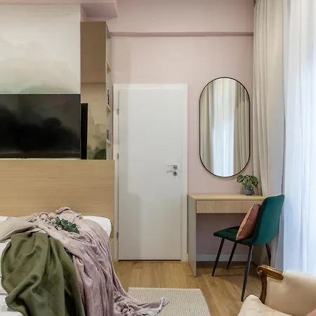 Lägenhet Holt Luxury Piata Romana 2br Urban Sanctuary *