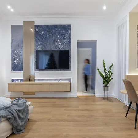 Holt Luxury Piata Romana 2br Urban Sanctuary * Bucharest