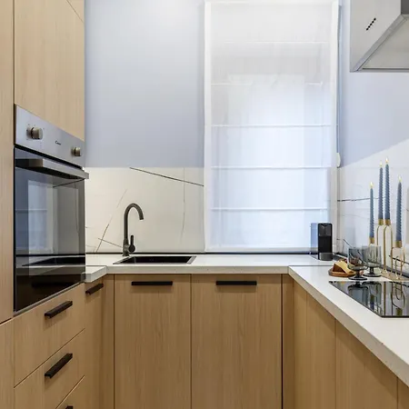 Lägenhet Holt Luxury Piata Romana 2br Urban Sanctuary Bukarest